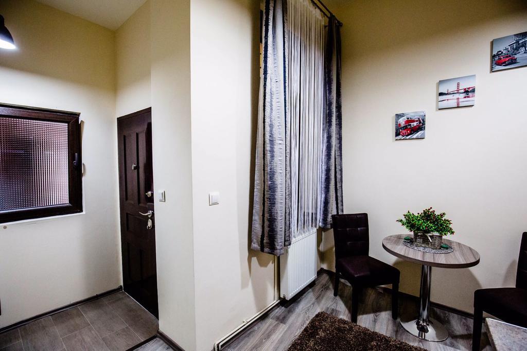Anna Central Studio Сибиу Экстерьер фото